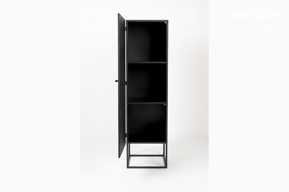 Armoire élégante et fonctionnelle en bois et rotin noir