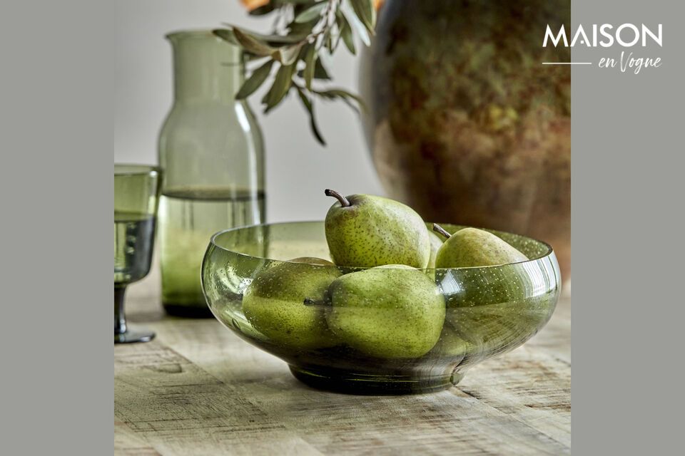 Sublimez votre table avec notre vaisselle verte en verre élégant.