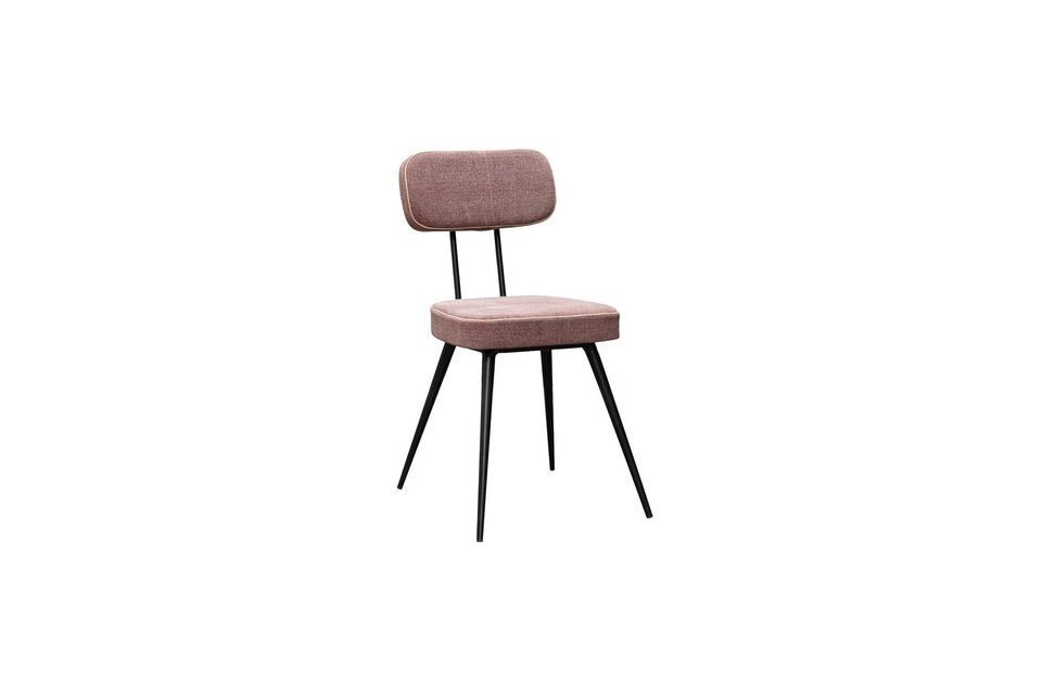 Assurez confort et style avec notre chaise robuste et élégante.