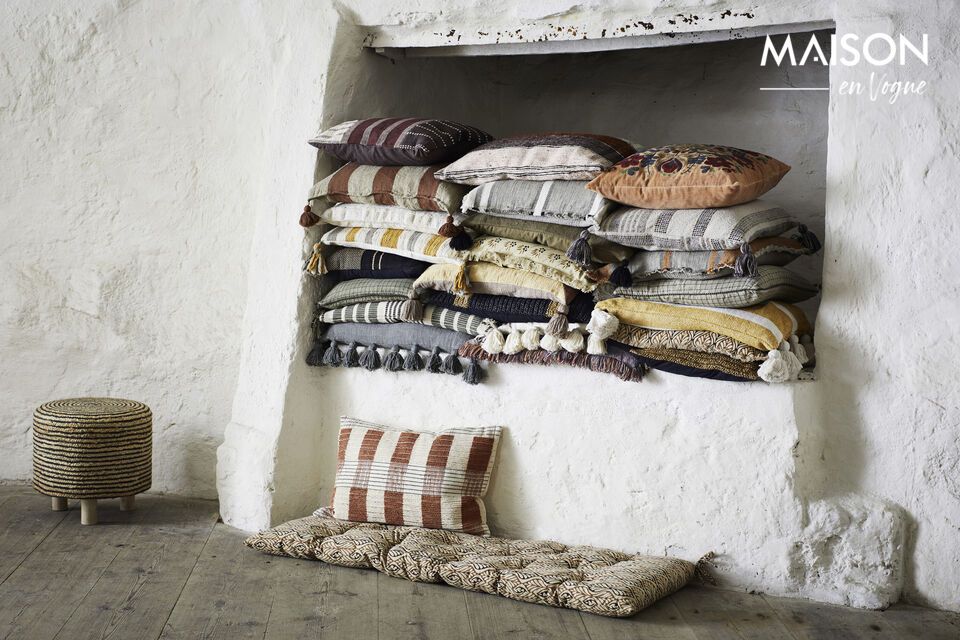 Découvrez la beauté durable de notre housse de coussin en coton recyclé