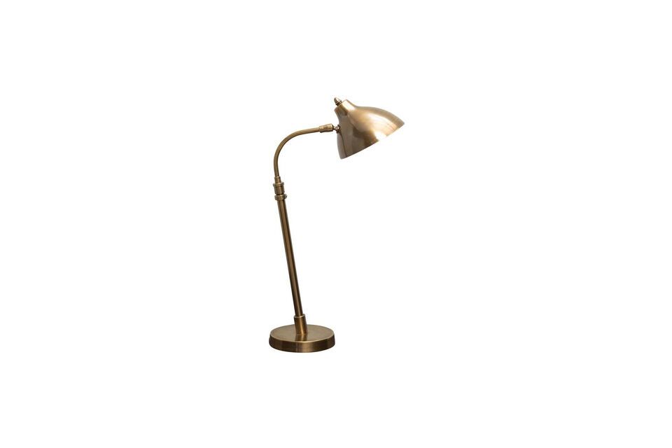 Découvrez l\'élégance intemporelle avec notre lampe à poser en laiton couleur or