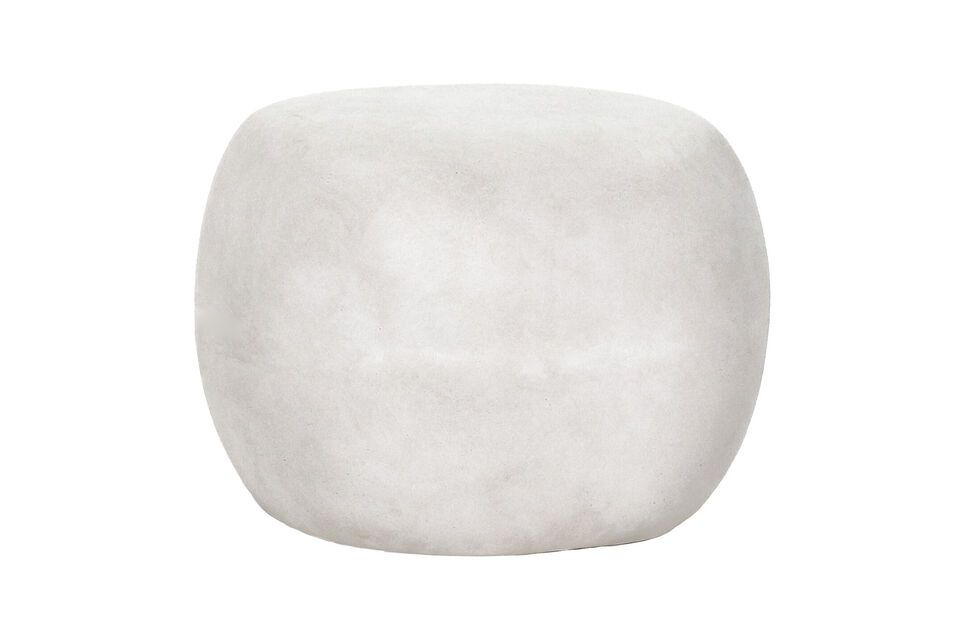 Découvrez le charme minimaliste et organique du Petit tabouret d\'extérieur en argile blanc Pebble