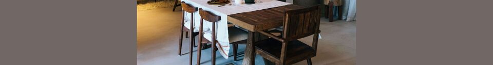 Mise en avant matière Table à manger en bois recyclé marron Oviston 220cm