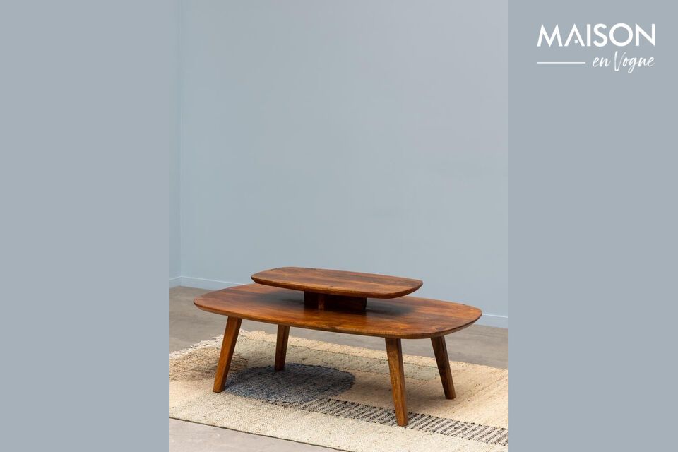 Découvrez l\'élégance intemporelle avec la table basse en bois de manguier