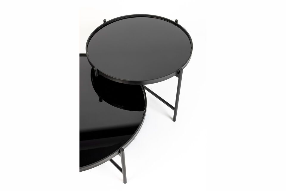 La table basse en verre noir Lily est donc une solution idéale si vous recherchez à la fois style