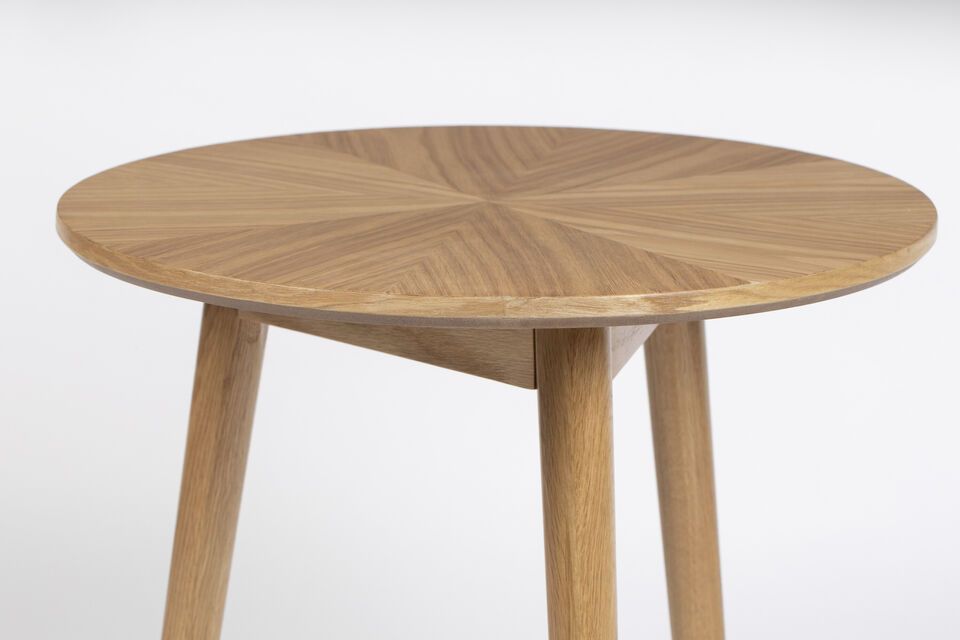 Introduisez une touche de chaleur et de style dans votre intérieur avec notre table d\'appoint