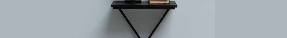 Mise en avant matière Table d'appoint en bois noir X