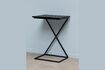 Miniature Table d'appoint en bois noir X 1