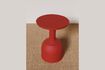 Miniature Table d'appoint en métal rouge Forms 2