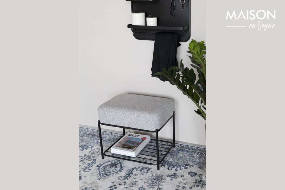 Découvrez le confort et l\'élégance avec notre tabouret rectangulaire en tissu gris