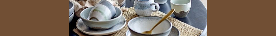 Mise en avant matière Tasse en grès gris Paula